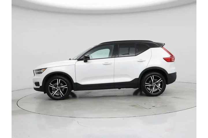 $27998 : Volvo XC40 2022 AWD T5 R-Des image 3