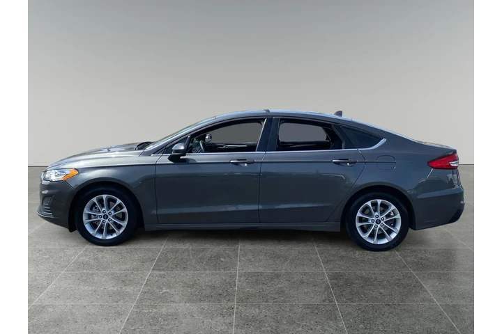 $21344 : Ford Fusion 2020 SE 4dr Seda image 2