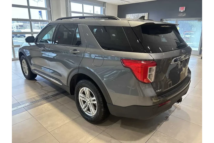 $32444 : Ford Explorer 2024 AWD XLT 4 image 5