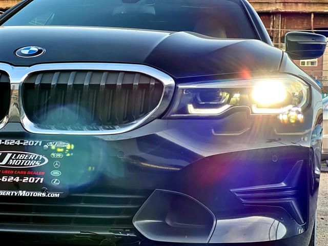 $26999 : 2020 BMW 3 Series SEDAN image 2