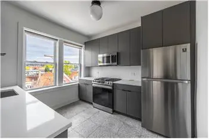 $2650 : Rental property with 2 bedro image 3