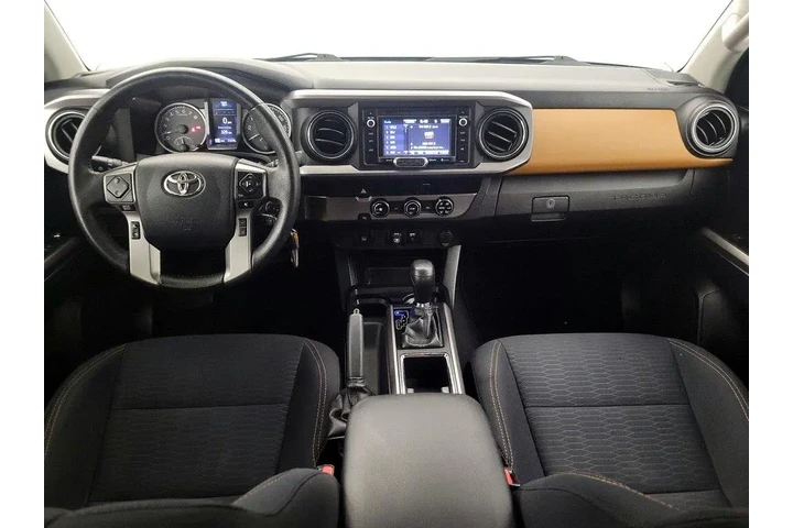 $27998 : Toyota Tacoma 2018 4x2 SR5 V image 9