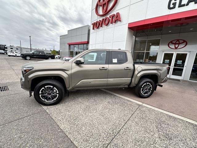 $52705 : 2024 Tacoma TRD Sport image 2