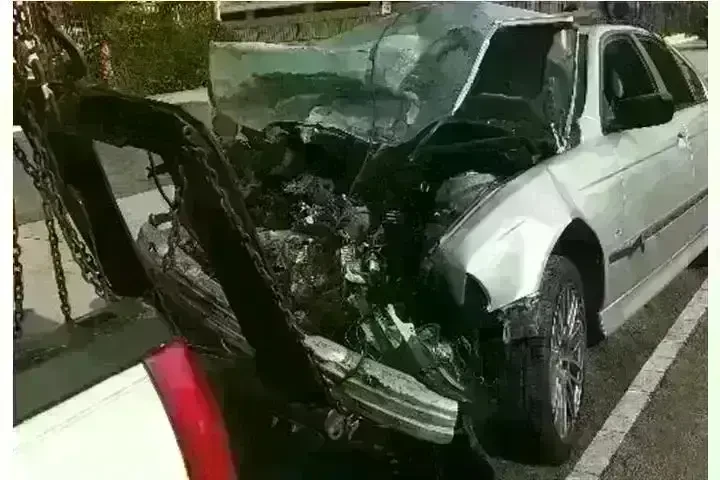 COMPRO JUNK CARS image 2