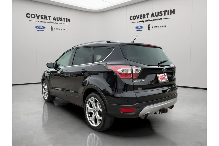 $13812 : Ford Escape 2017 Titanium 4d image 3