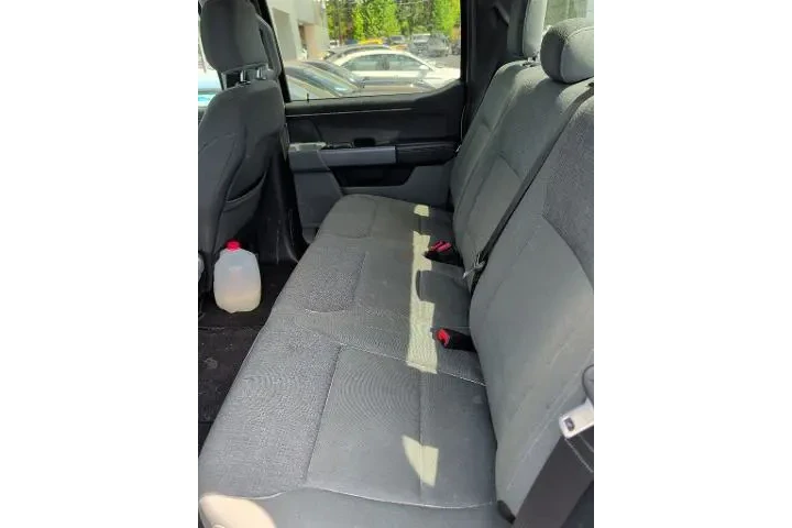 $38130 : Ford F-150 2024 4x4 XLT 4dr image 9