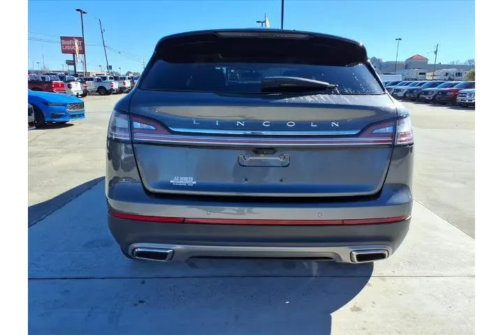 $39995 : Lincoln Nautilus 2023 AWD Re image 4