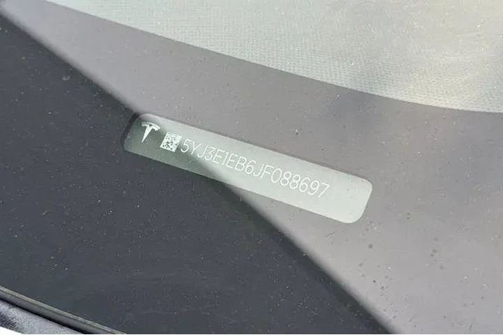 $16900 : Tesla Model 3 2018 AWD Long image 4