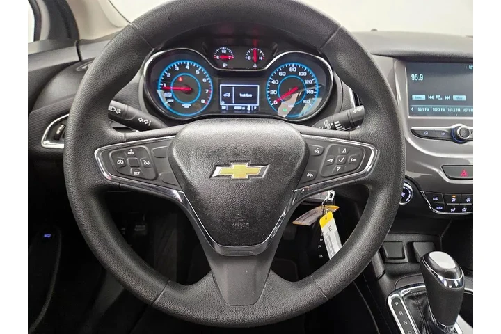 $13599 : Chevrolet Cruze 2018 LT Auto image 10