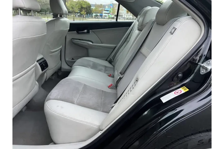 $9900 : 2013 Camry Hybrid XLE image 10