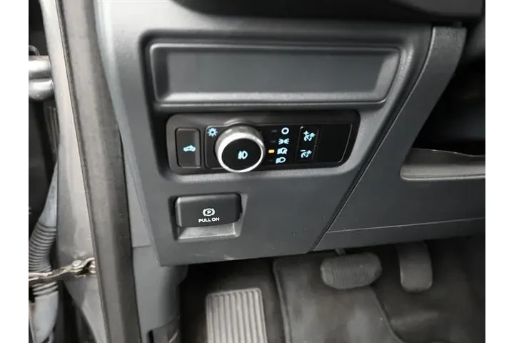 $36991 : Ford F-150 2023 4x2 XL 4dr S image 9