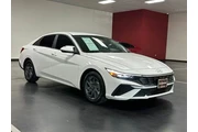$19892 : Hyundai ELANTRA 2024 SEL 4dr thumbnail