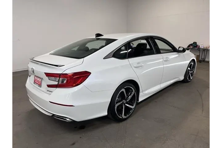 $25430 : Honda Accord 2022 Sport 4dr image 3
