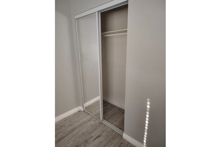 $1100 : Renta de Cuarto image 1