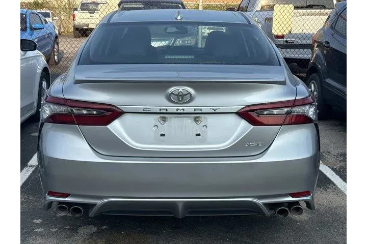 Toyota Camry 2023 XSE 4dr Se image 3