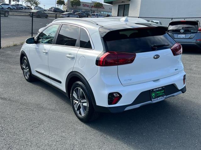 $23800 : Used 2020 Niro PHEV EX for sa image 7