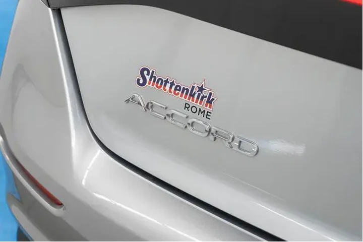 $29840 : Honda Accord 2025 SE 4dr Sed image 7