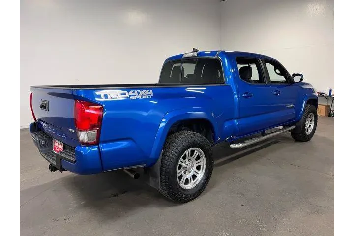 $32561 : Toyota Tacoma 2016 image 3