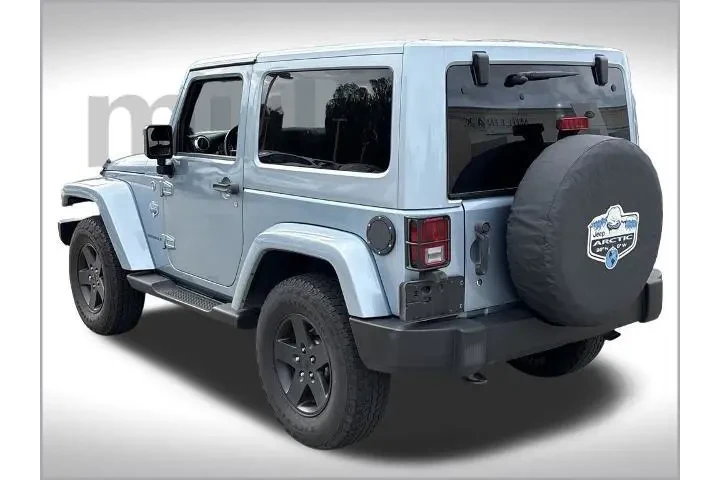 $14600 : Jeep Wrangler 2012 4x4 Sahar image 9