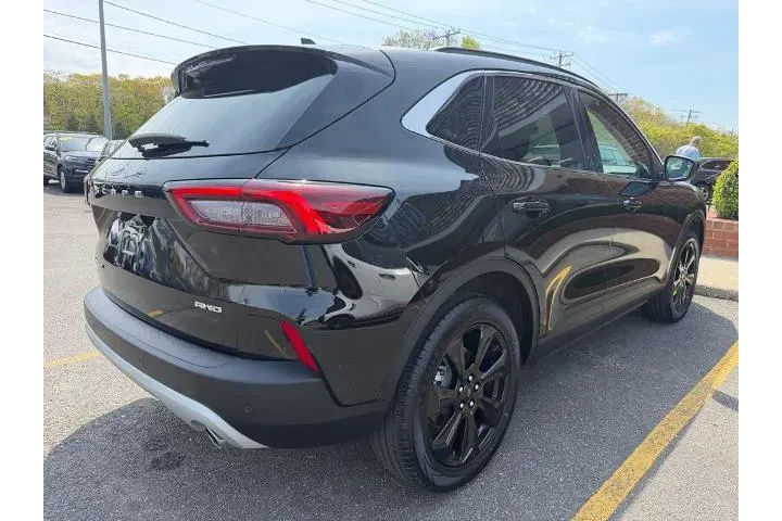$29700 : Ford Escape 2025 AWD Platinu image 6