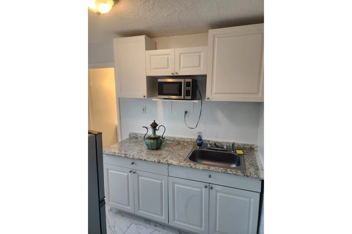 $1800 : Rento un adosado de mi casa image 7