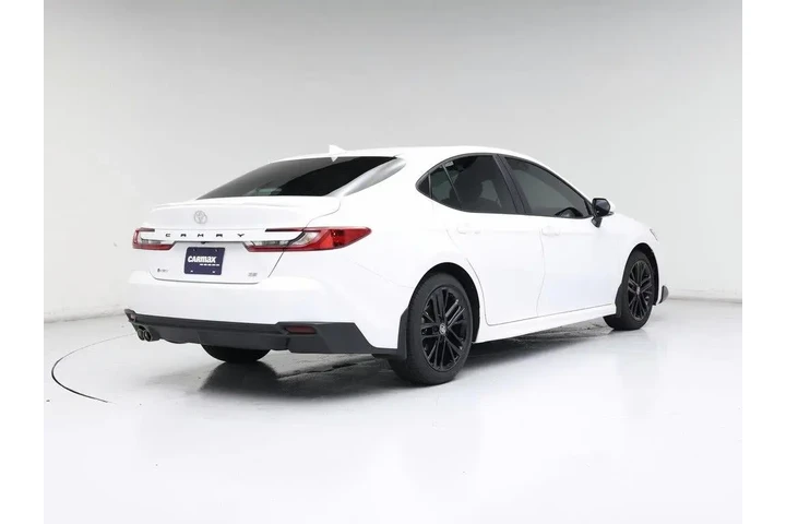 $33998 : Toyota Camry 2026 SE 4dr Sed image 8