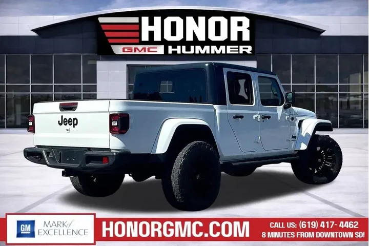 $32488 : Jeep Gladiator 2021 4x4 Spor image 6
