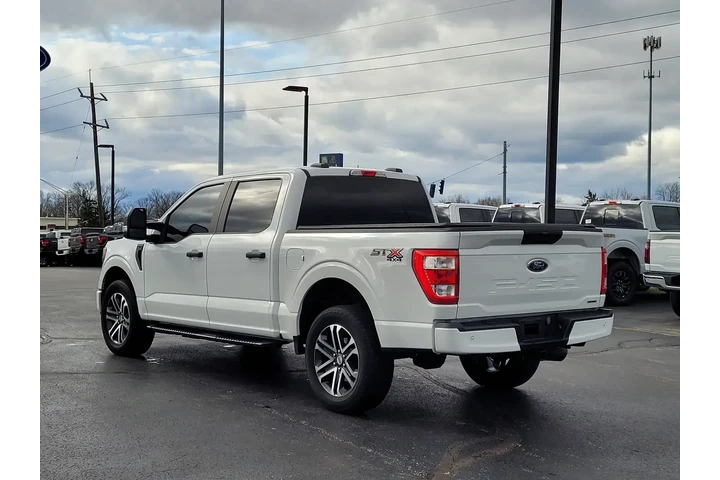 $38095 : Ford F-150 2023 4x4 XL 4dr S image 6