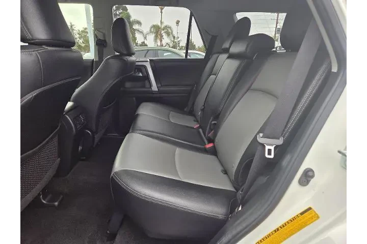 $35735 : Toyota 4Runner 2021 4x2 SR5 image 4