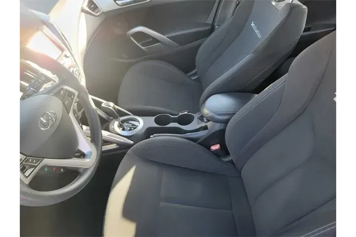 $8988 : Hyundai VELOSTER 2015 3dr Co image 9