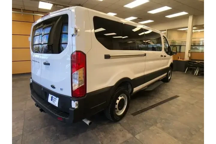 $38647 : Ford Transit 2023 350 XL 3dr image 7