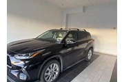 Toyota Highlander Hybrid 202