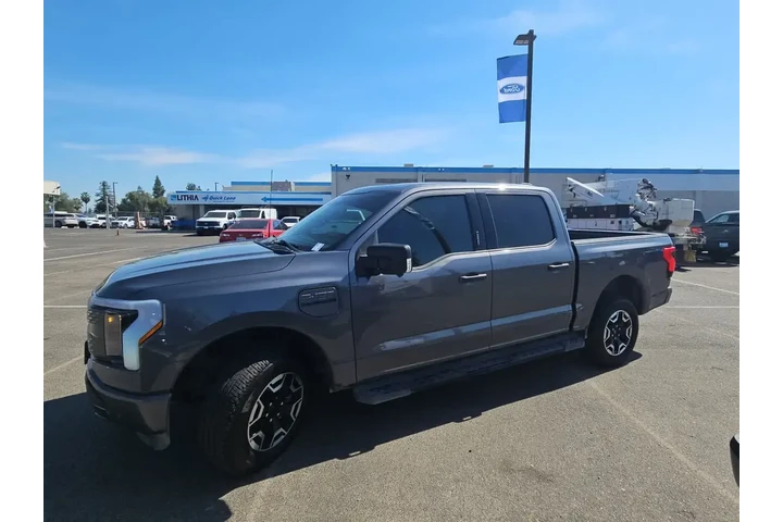 $35500 : Ford F-150 Lightning 2023 AW image 5
