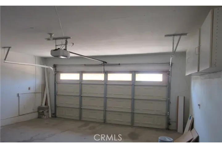 $2575 : ESTACIONAMIENTO PARA 2/CARROS image 3