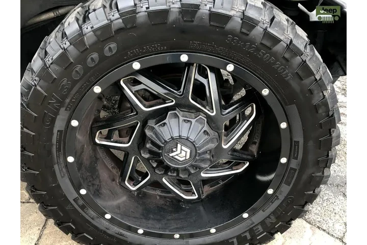 $19990 : 2017 Wrangler Unlimited Sport image 8