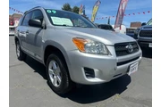 2009 RAV4 en Stockton