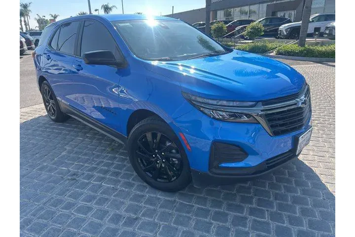 $19995 : Chevrolet Equinox 2024 LS 4d image 1