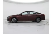 $20998 : Nissan Altima 2023 2.5 SV 4d thumbnail