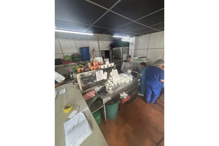 SE VENDE RESTAURANTE CHAPINERO image 1