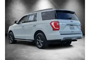 $35614 : Ford Expedition 2021 4x4 XLT thumbnail