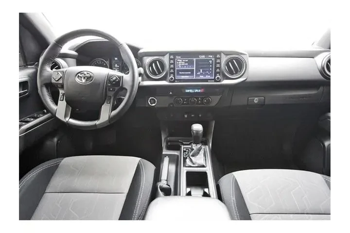 $31100 : Toyota Tacoma 2021 4x2 TRD O image 8