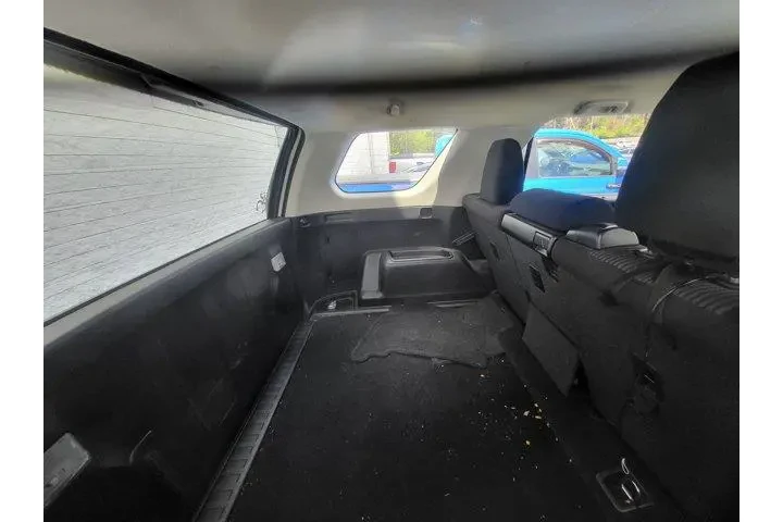 $39834 : Toyota 4Runner 2022 4x4 TRD image 9