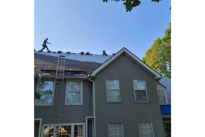 Gonzalez Roofing image 2