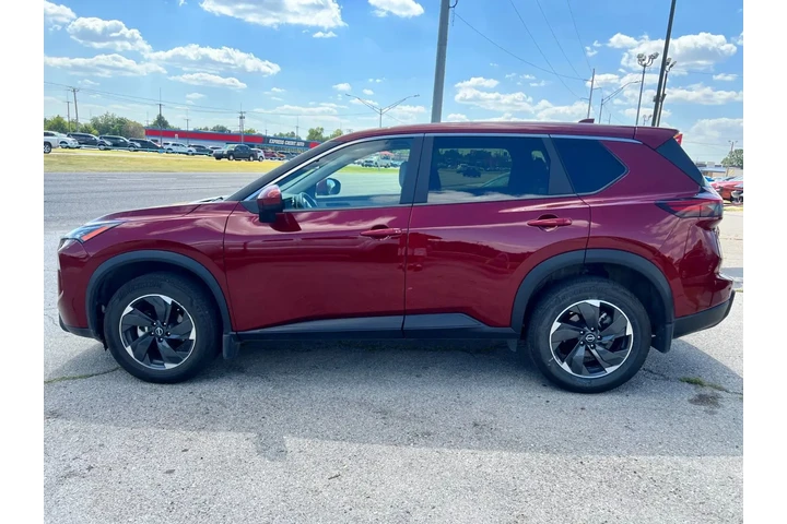 2025 NISSAN ROGUE SV SPORT UT image 5
