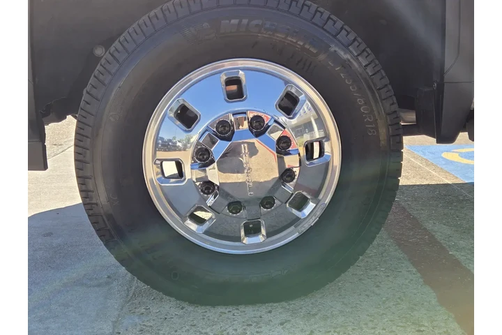 GMC Sierra 3500HD 2024 4x4 D image 6