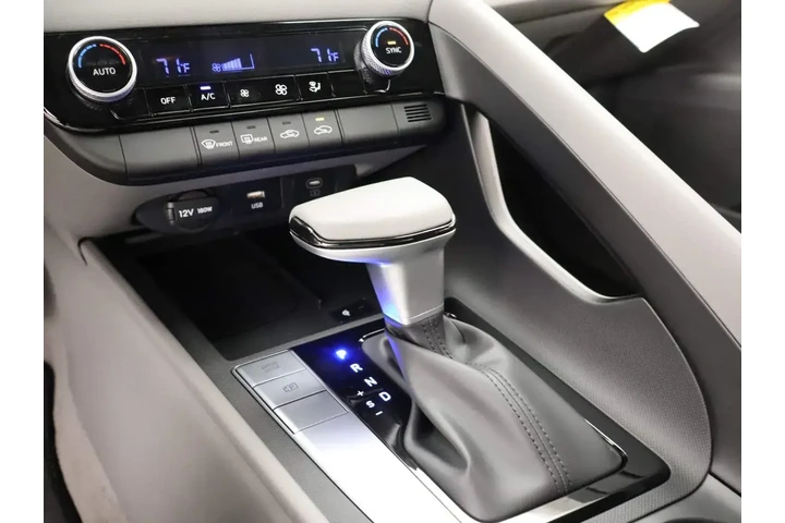 $20999 : Hyundai ELANTRA 2025 SEL Spo image 8