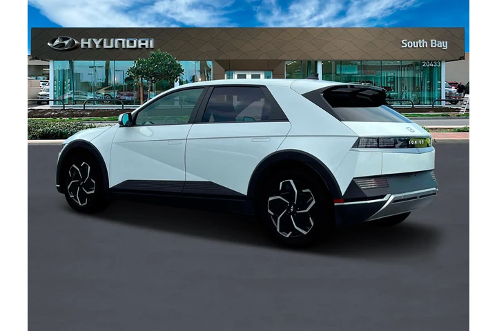 $23998 : Hyundai IONIQ 5 2024 SEL 4dr image 4