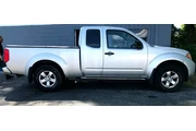 $13375 : 2013 Frontier thumbnail