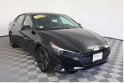Hyundai ELANTRA 2023 SEL 4dr