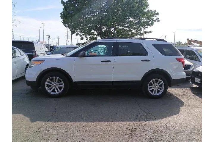 $8990 : 2015 Explorer image 2